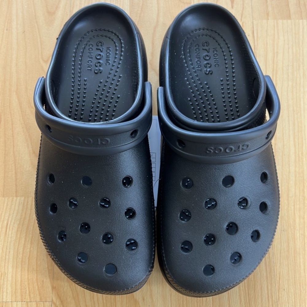 Black Platform Crocs Size 7 Excellent Condition